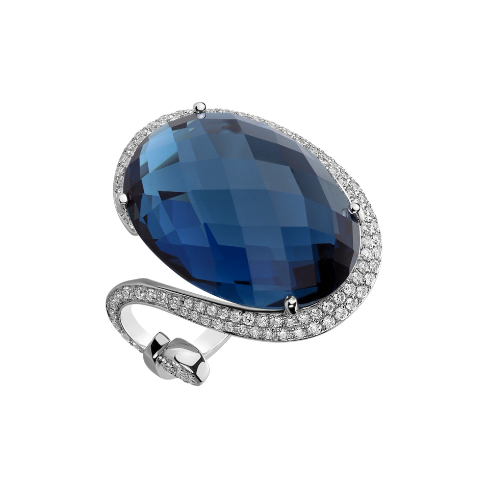 Diamond ring with Topaz Scout