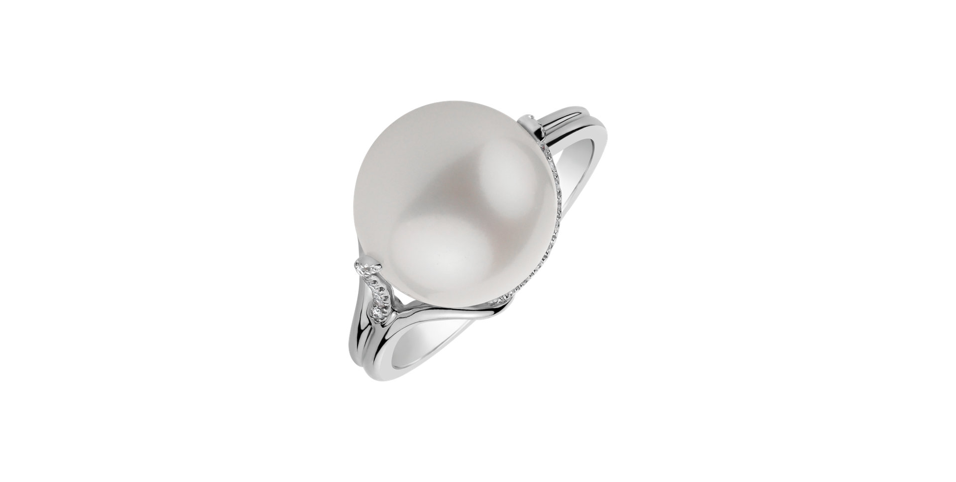 Diamond ring with Pearl Divine Fantasy