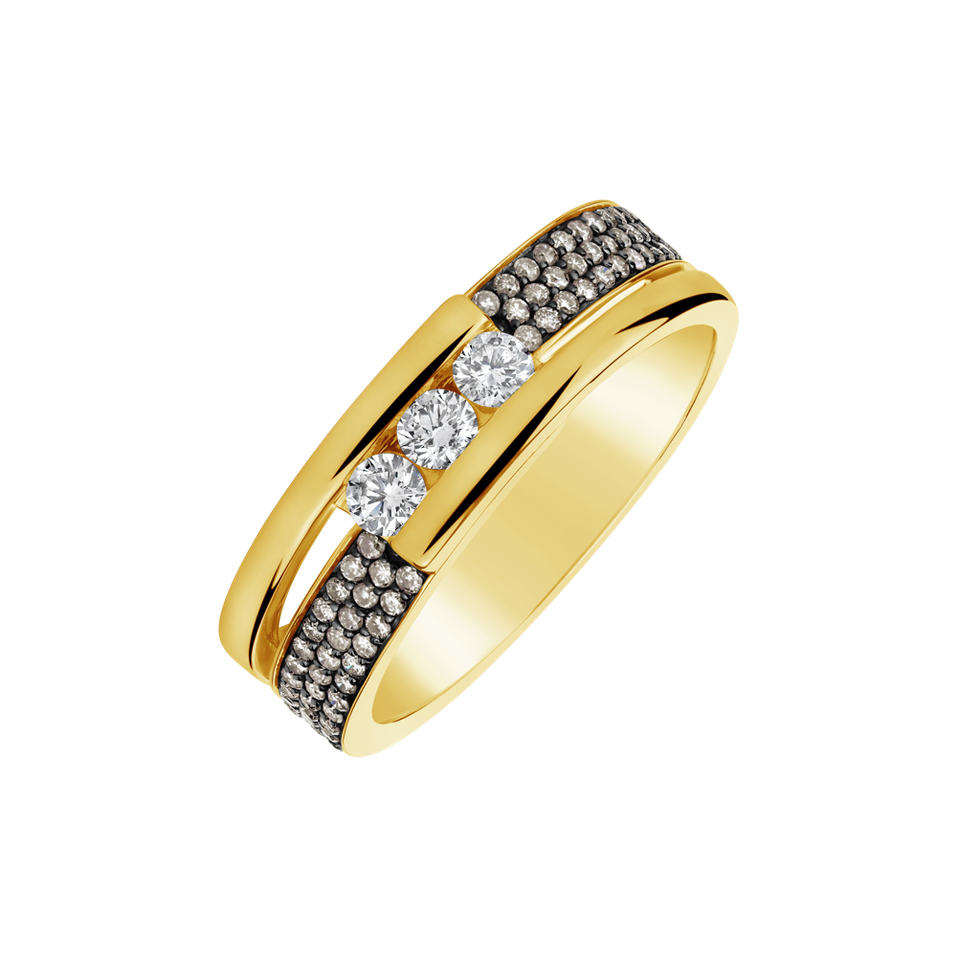 Ring with brown and white diamonds Diamond Message