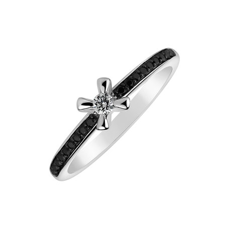 Ring with black and white diamonds Moonlight Ray