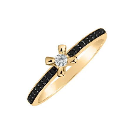 Ring with black and white diamonds Moonlight Ray