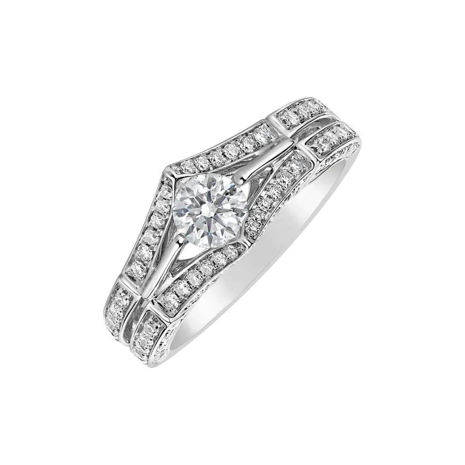 Diamond ring Romelia