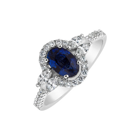 Diamond ring with Sapphire Windrunner