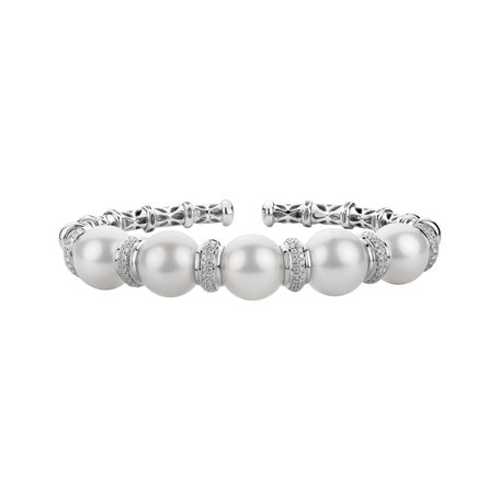 Diamond bracelet with Pearl Lake Secret
