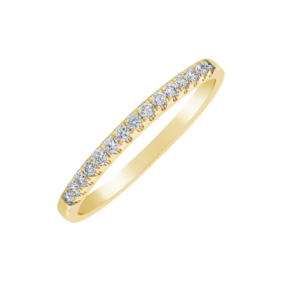 Diamond ring Crescentia