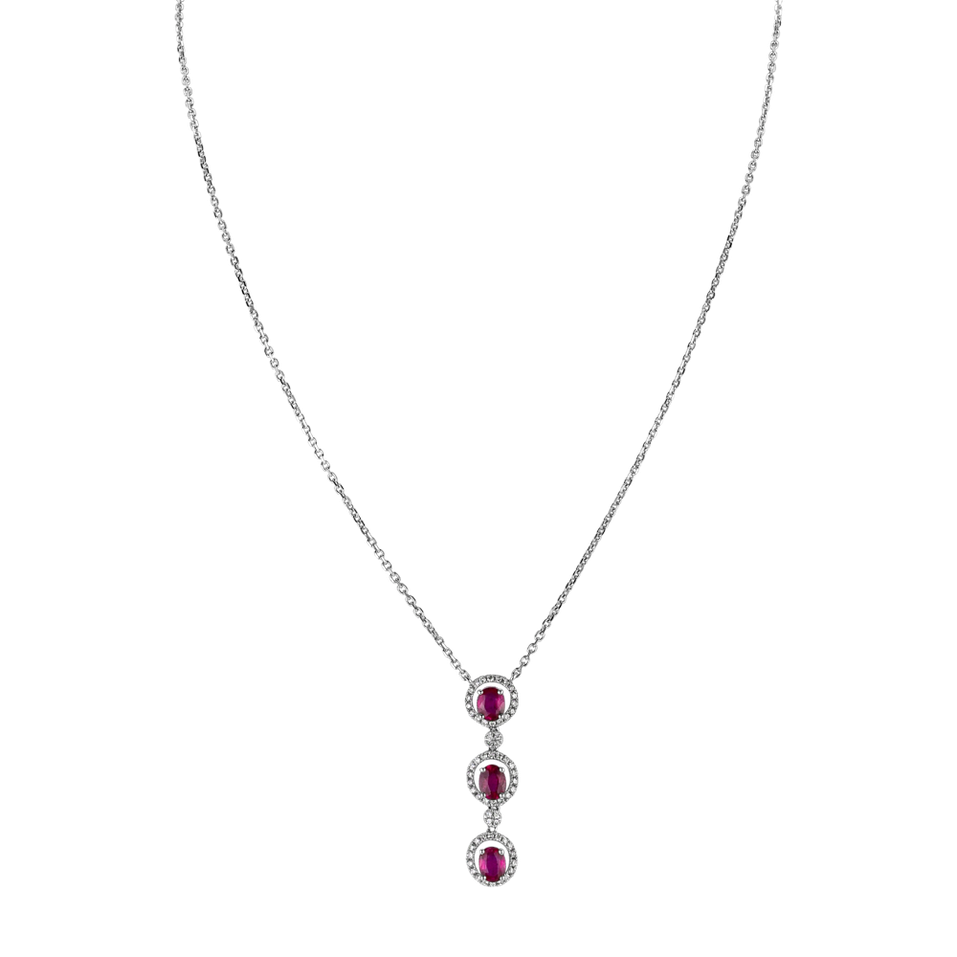 Diamond necklace with Ruby Queen Blanca