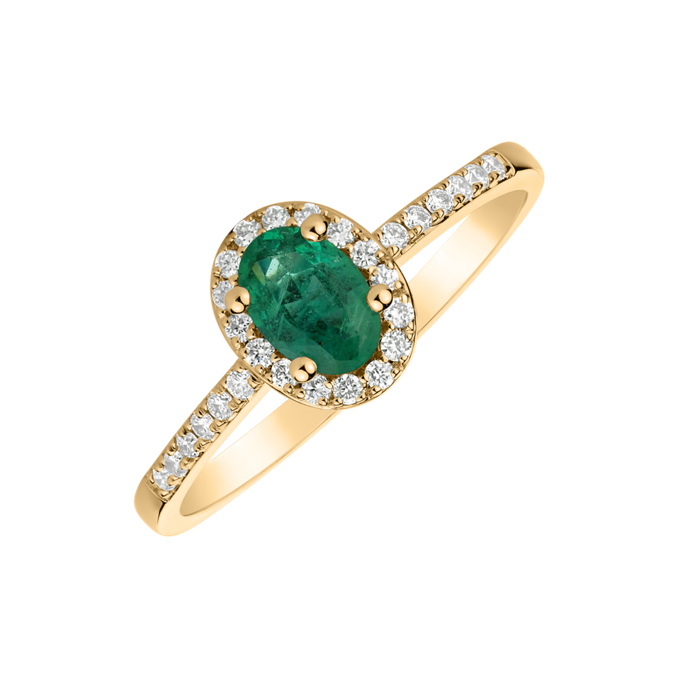 Diamond ring with Emerald Sintharia