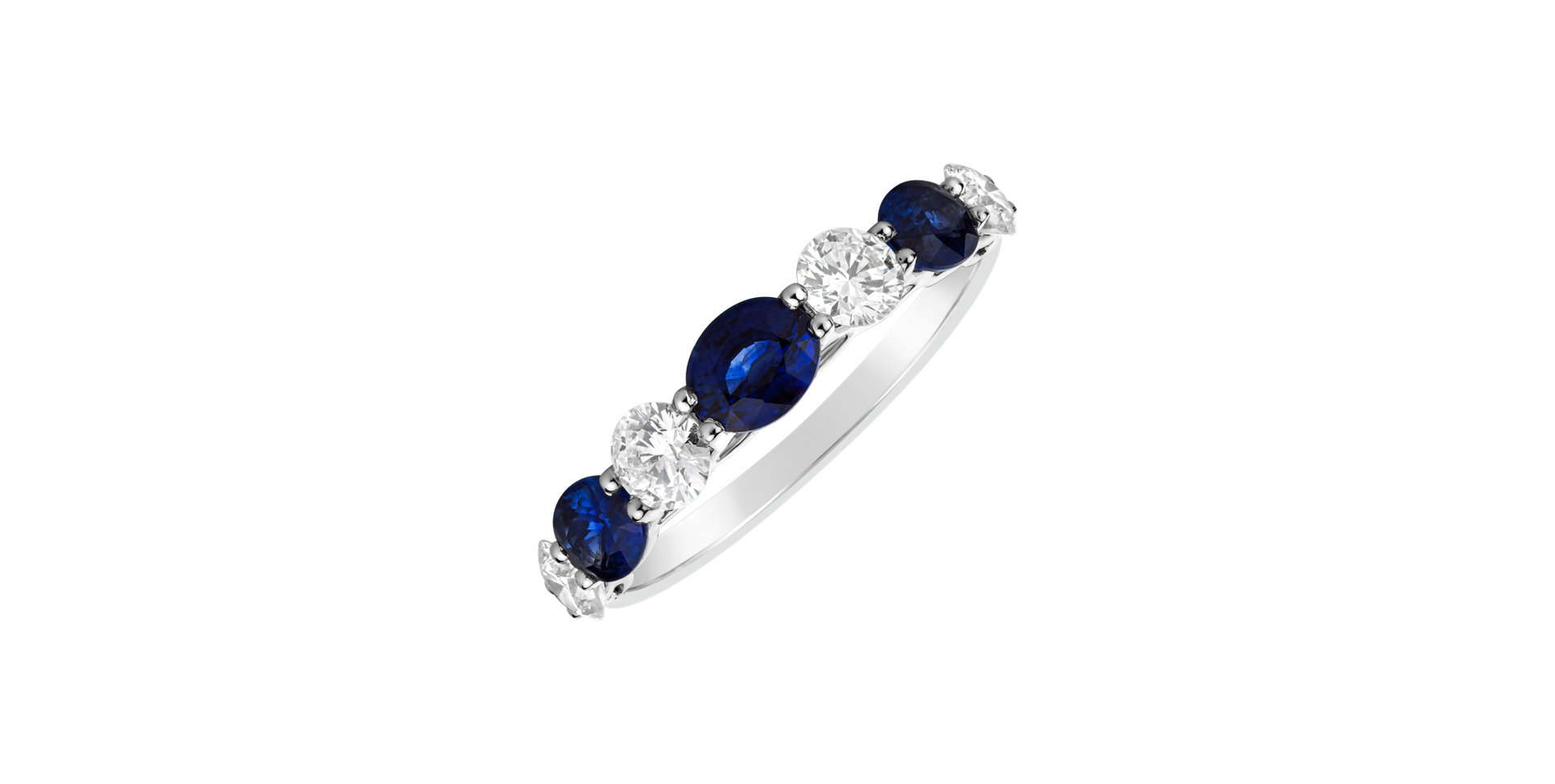 Diamond ring with Sapphire Kadence