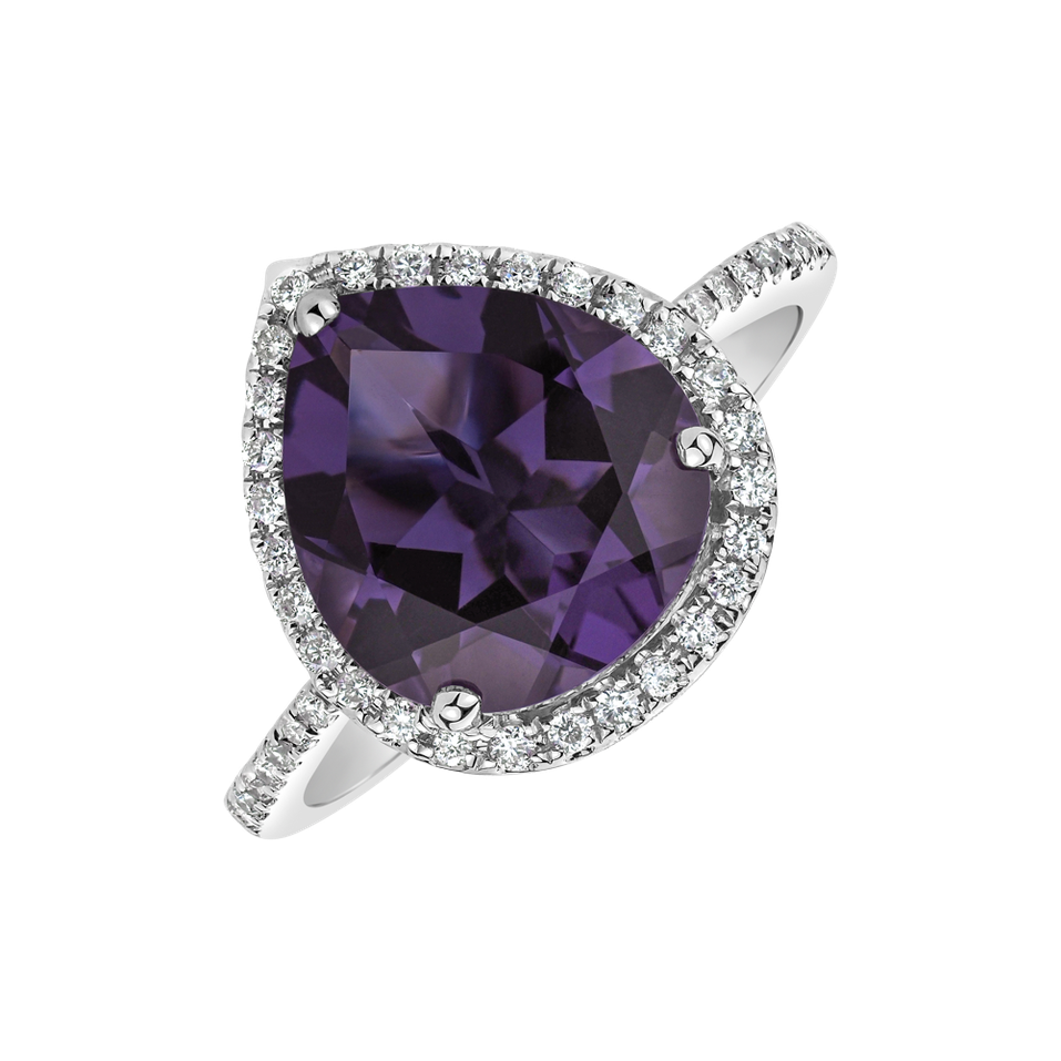 Diamond rings with Amethyst Emerald Brilliance