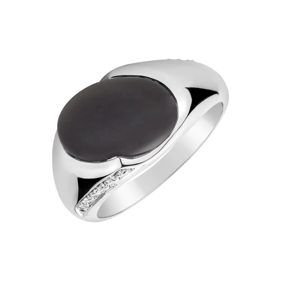 Ring with Moonstone and diamonds Mistress Desire