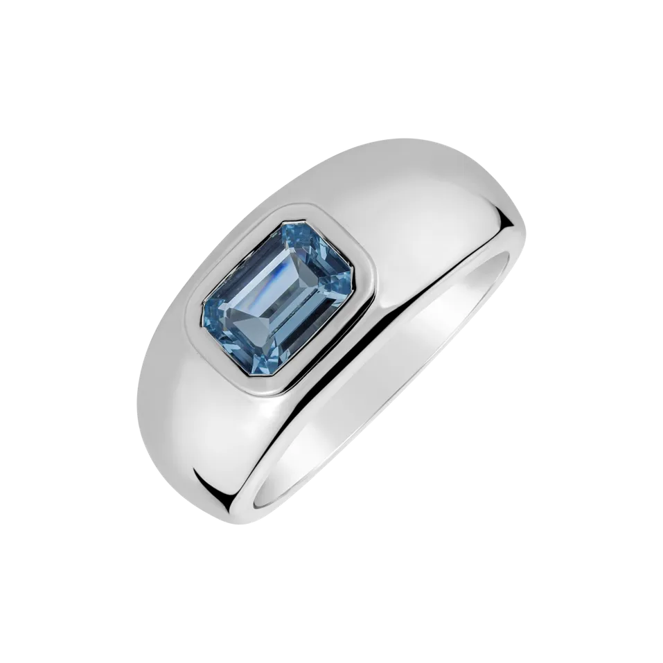 Ring with Aquamarine Mistress Delight