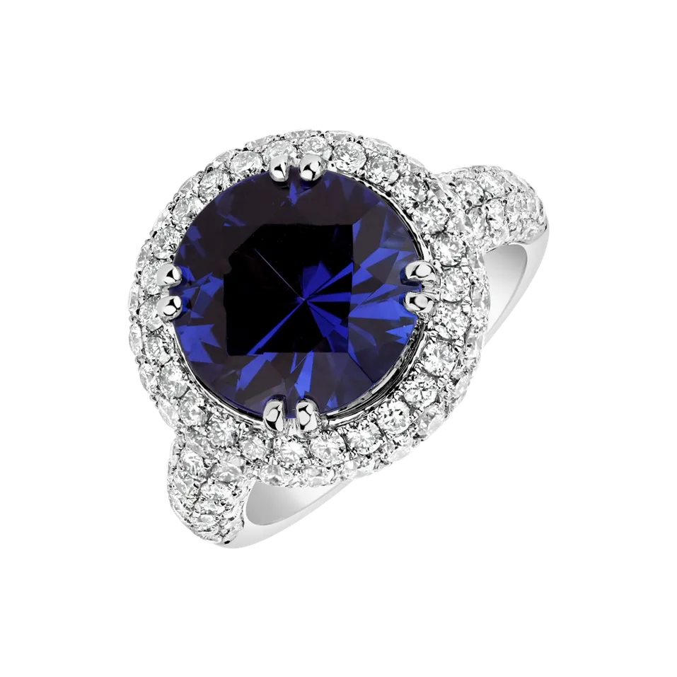 Diamond ring with Tanzanite Poppy