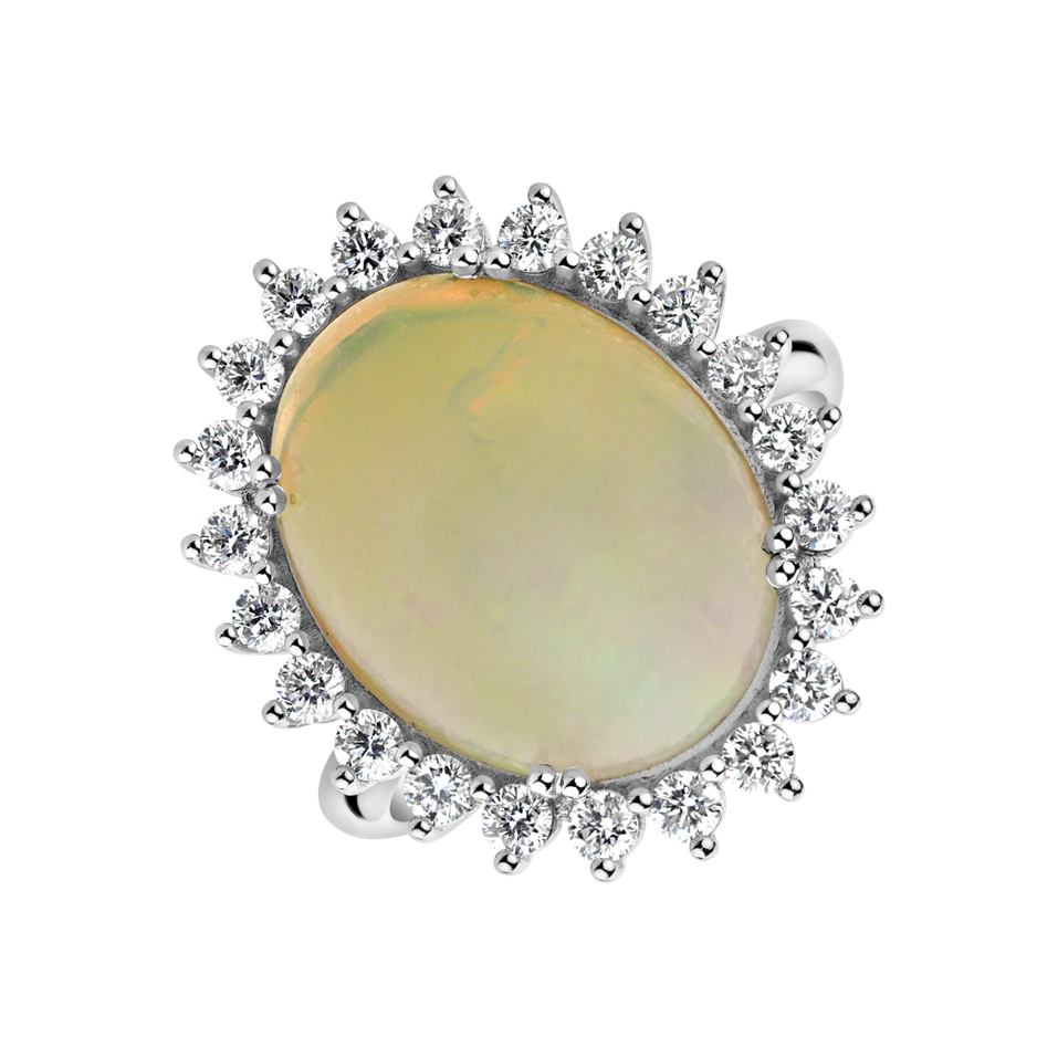 Diamond ring with Opal Diamond Euphoria