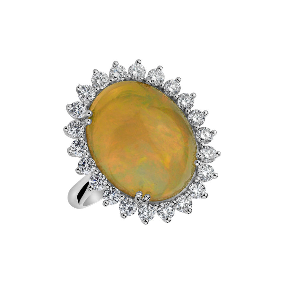 Diamond ring with Opal Diamond Euphoria