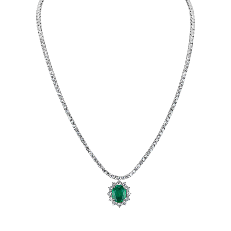 Diamond necklace with Emerald Royal Treasure