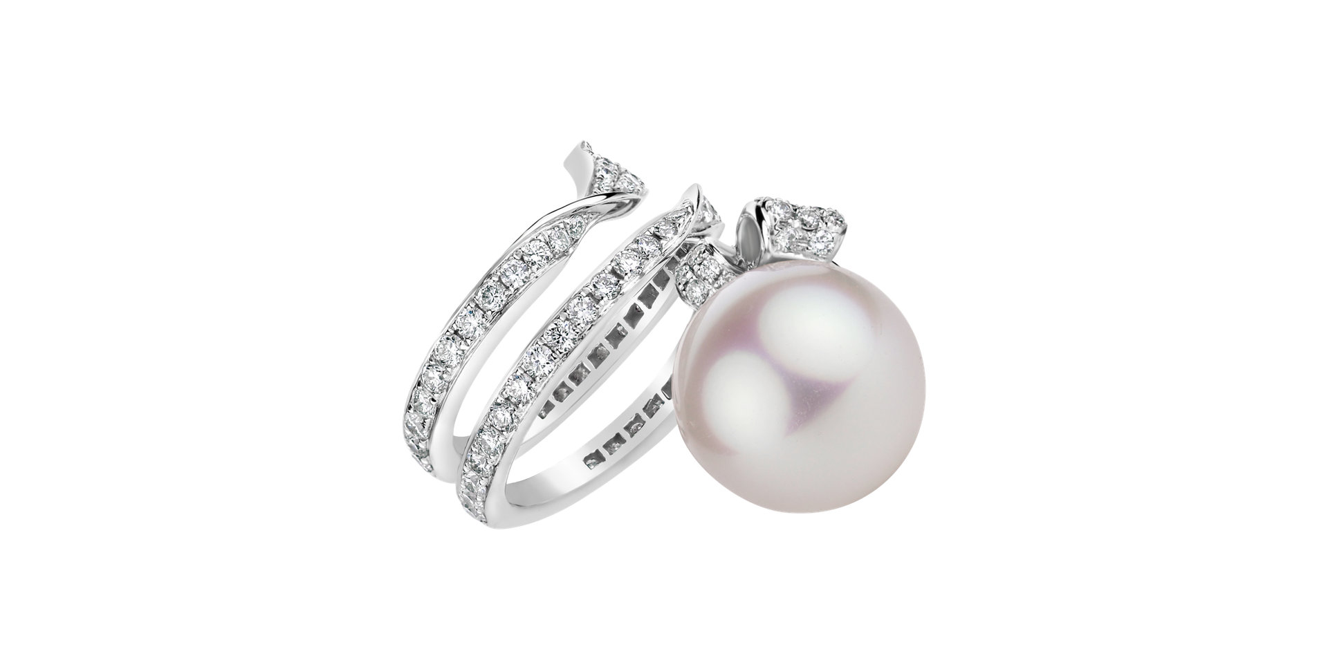 Diamond ring with Pearl Samantha