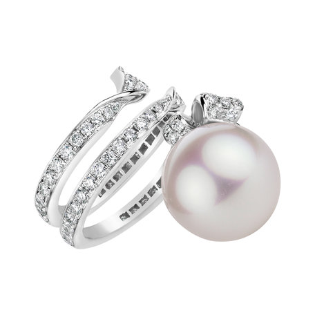Diamond ring with Pearl Samantha