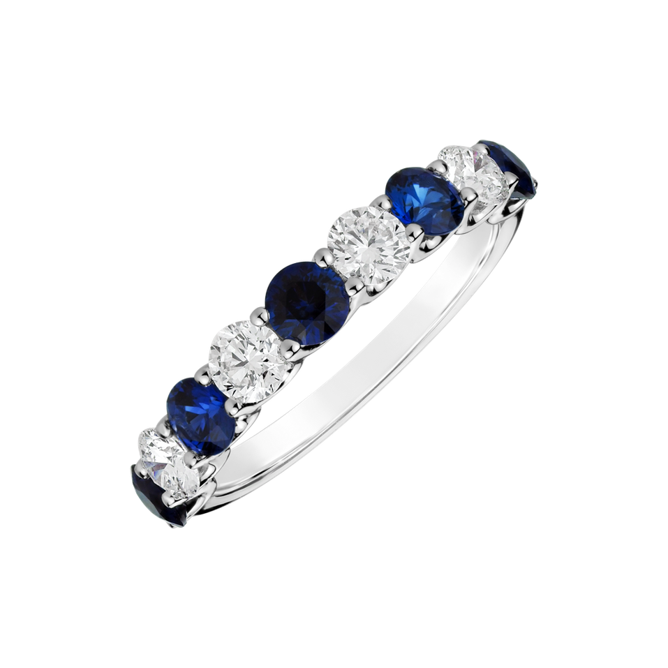 Diamond ring with Sapphire Melanie