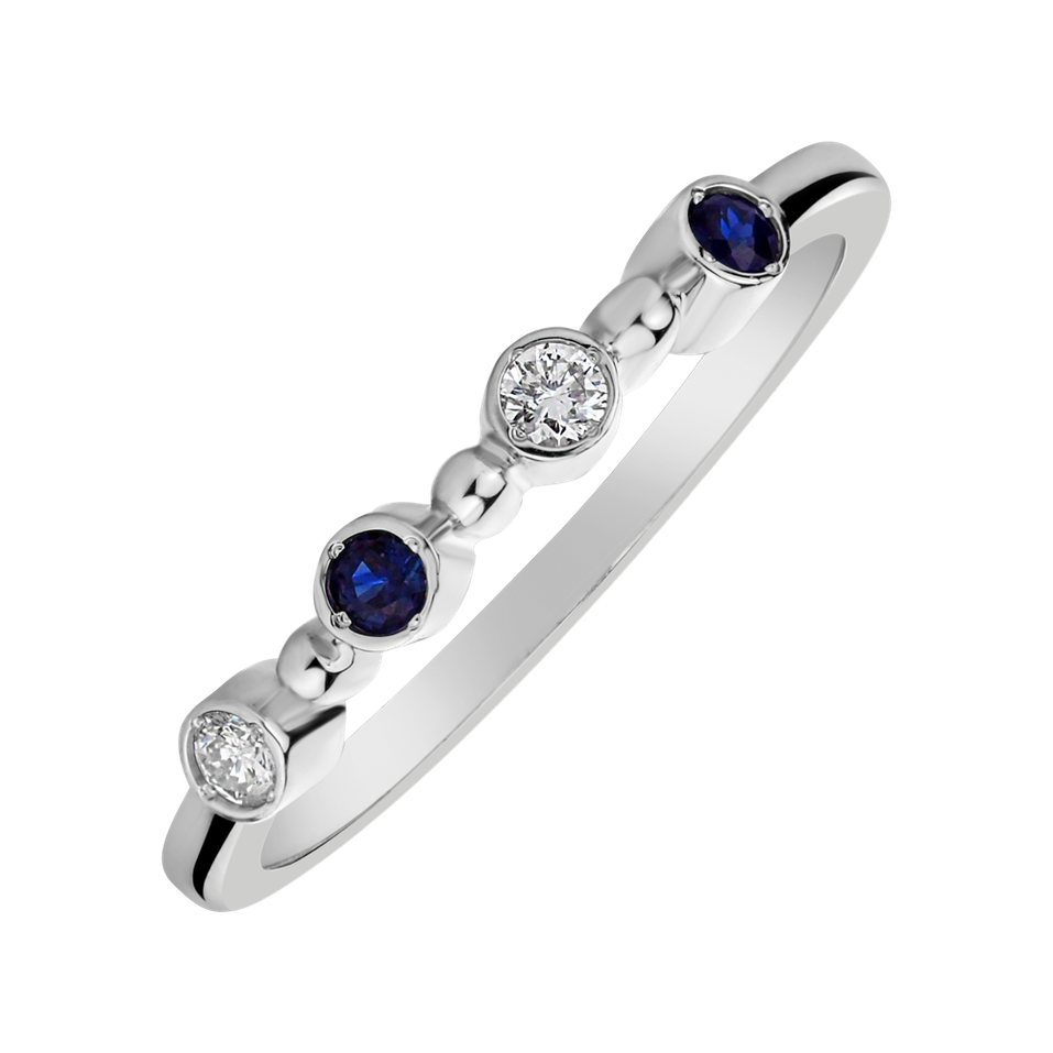 Diamond ring with Sapphire Simplicity