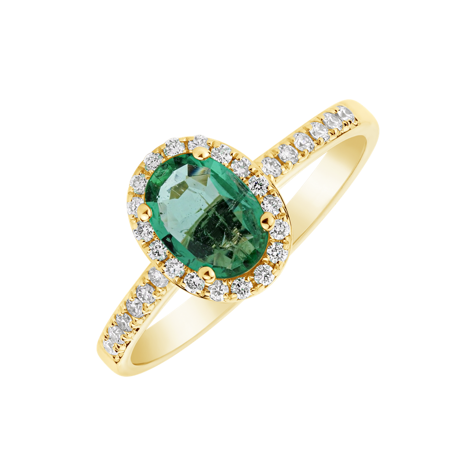 Diamond ring with Emerald Sintharia