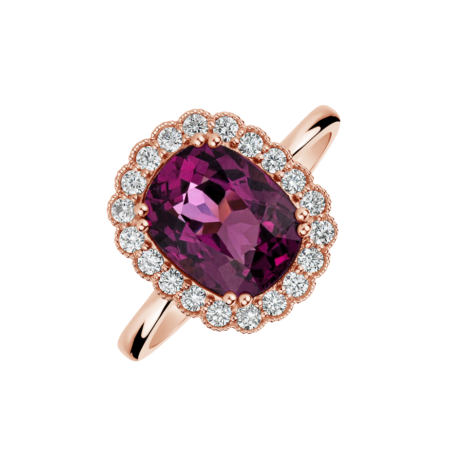 Diamond ring with Rhodolite Sparkling Hero