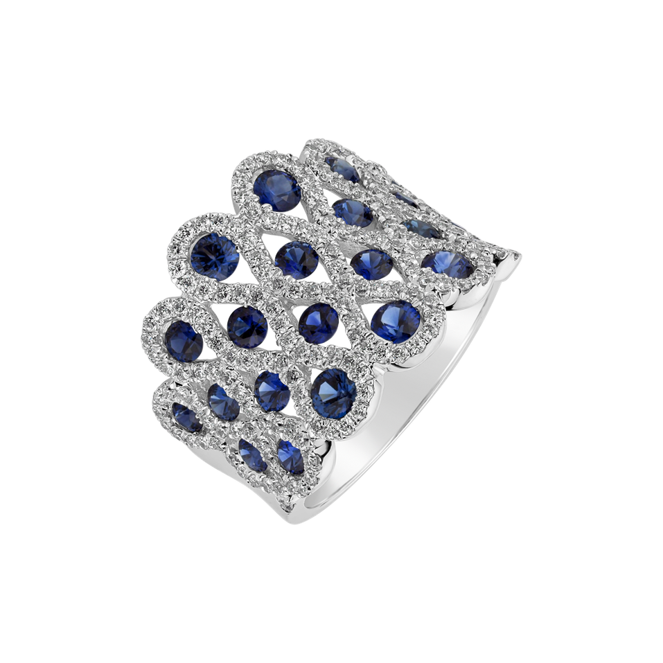 Diamond ring with Sapphire Cosette