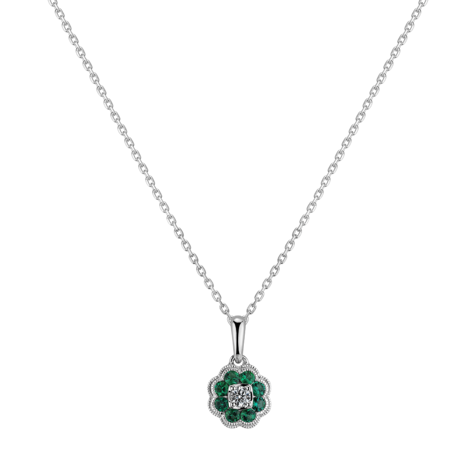 Diamond pendant with Emerald Green Nature