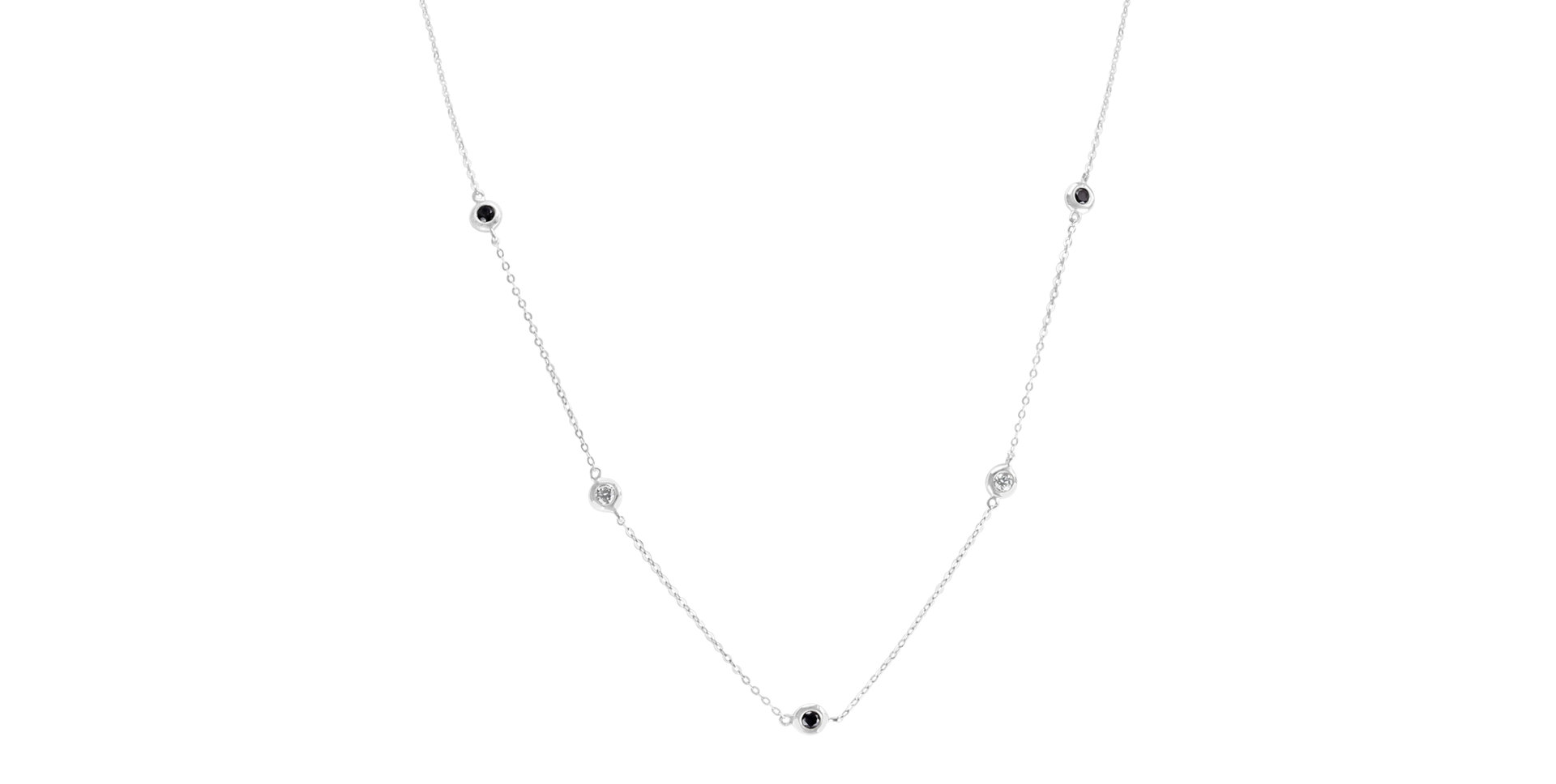 Necklace with black and white diamonds Dots