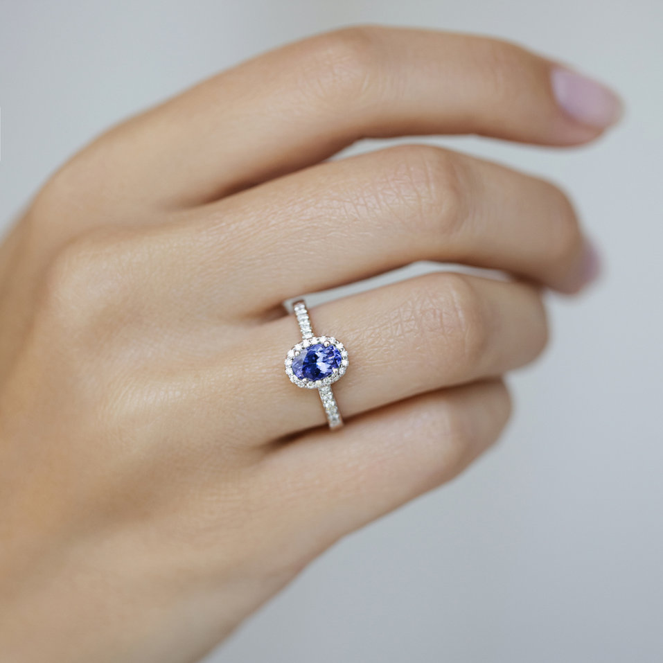 Diamond ring with Tanzanite Princess Desperation