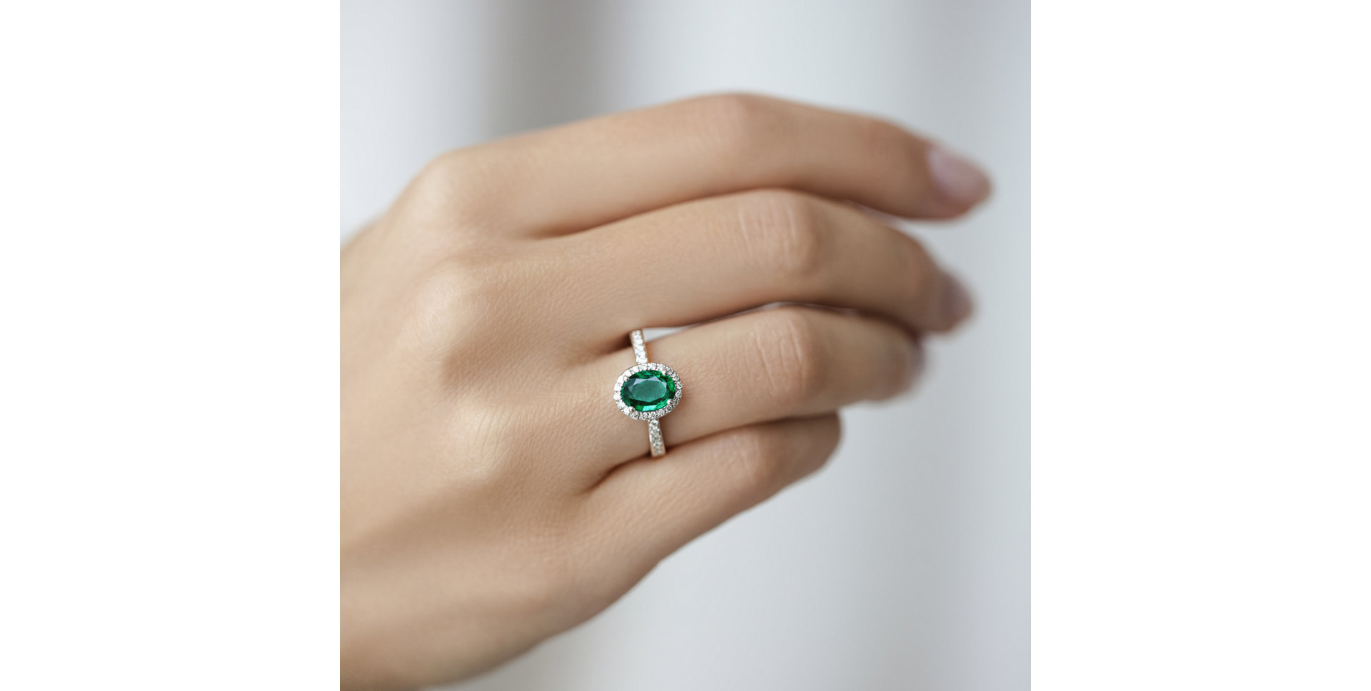 Diamond ring with Emerald Princess Desperation