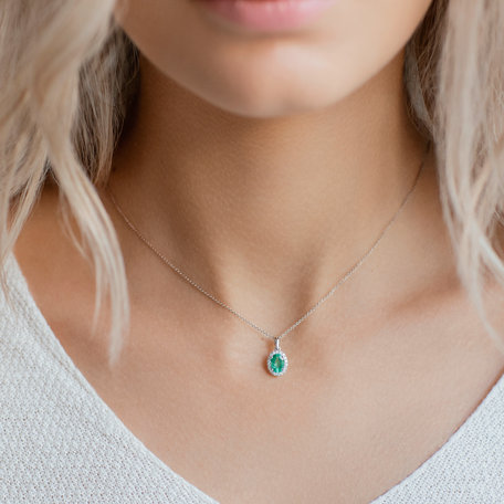 Diamond pendant with Emerald Princess Essence