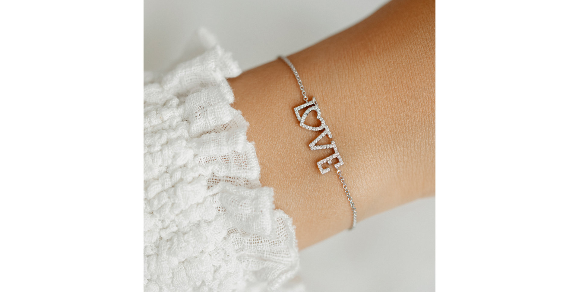 Diamond bracelet Love