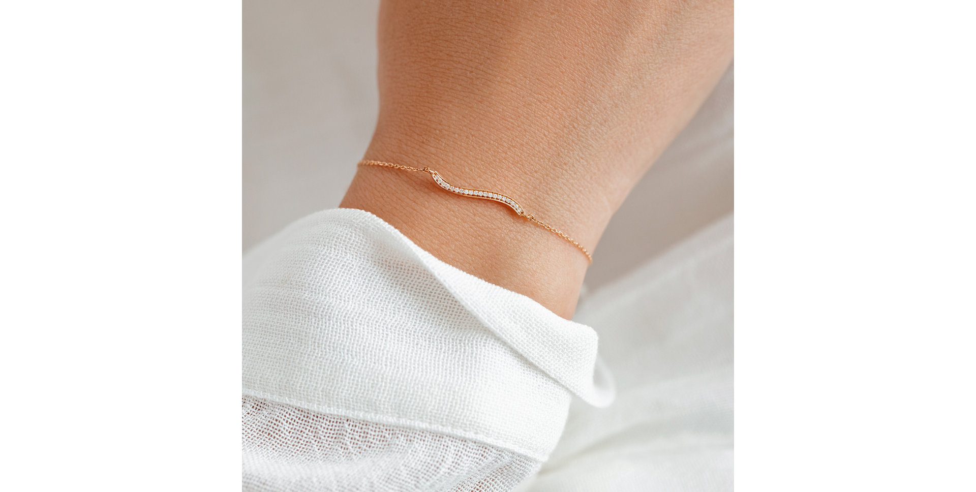 Diamond bracelet Wave