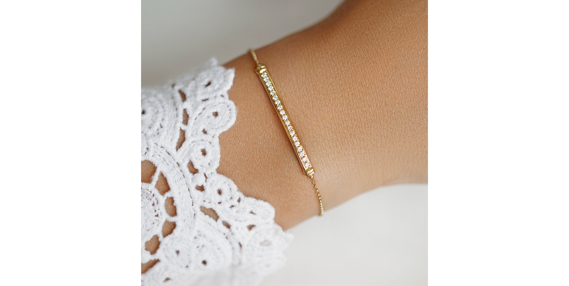 Bracelet with black diamonds Line