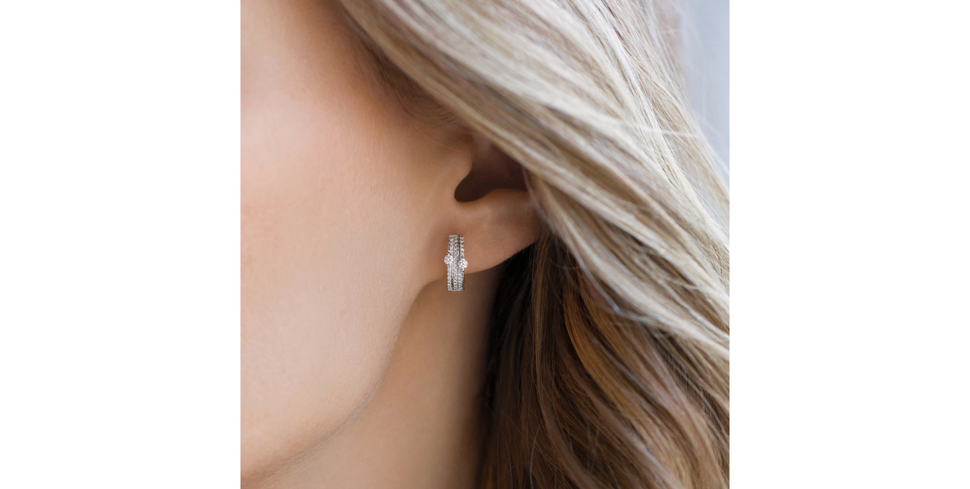 Earrings with black and white diamonds Alchemy Essence