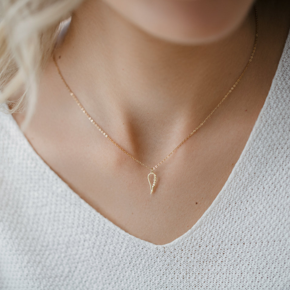 Diamond necklace Angel Wing