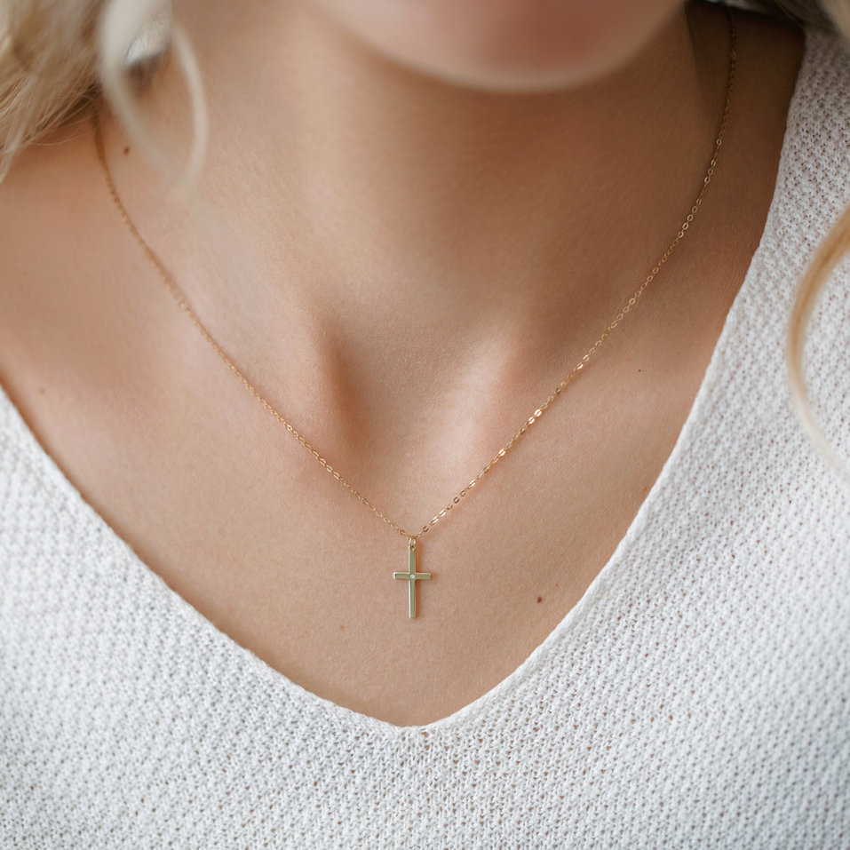 Diamond necklace Little Cross