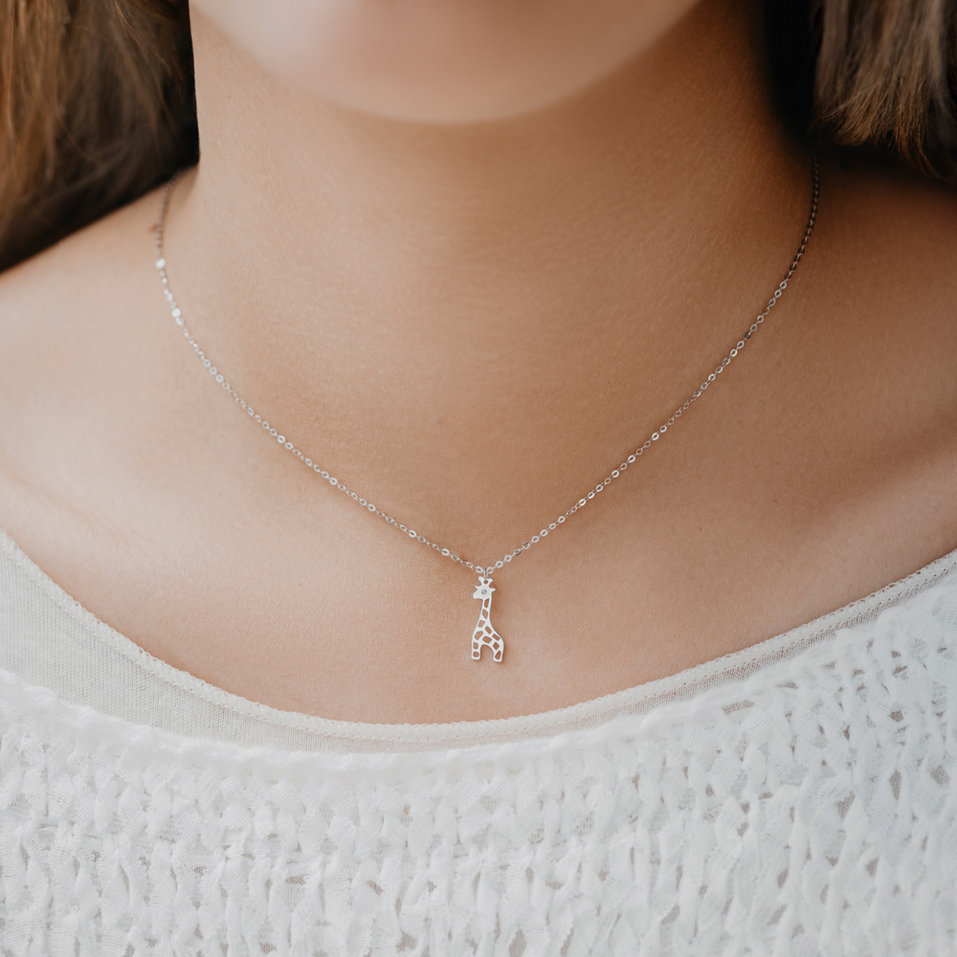 Diamond necklace Giraffe
