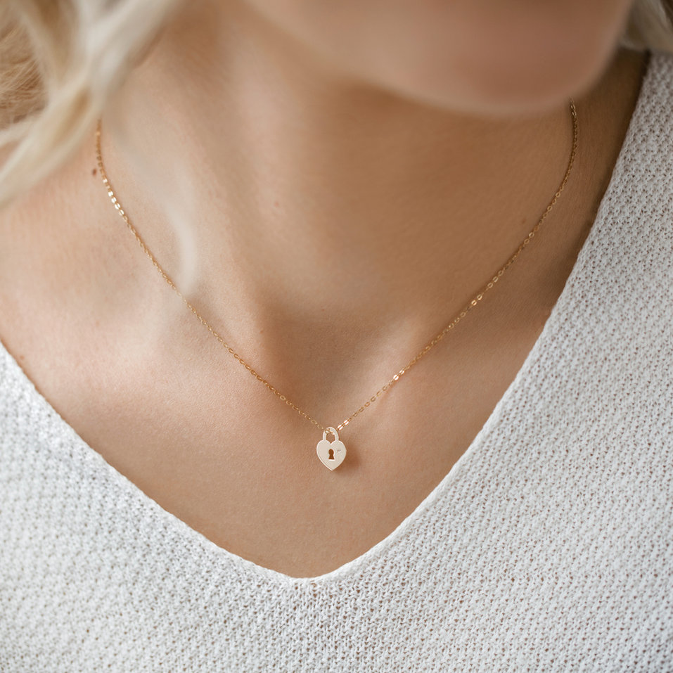 Diamond necklace Heart Lock