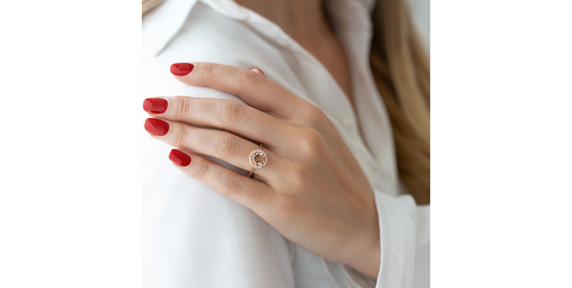 Diamond ring with Morganite Tender Dream