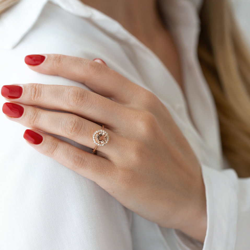 Diamond ring with Morganite Tender Dream