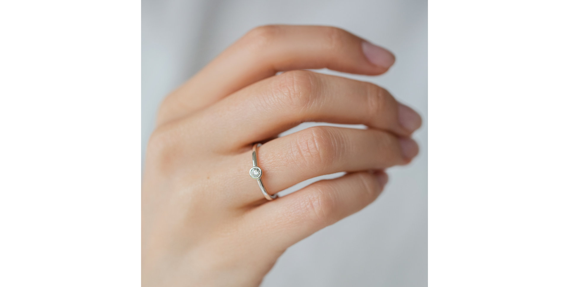 Diamond ring Seductive Glow