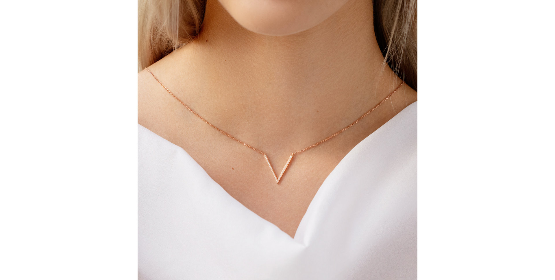 Diamond necklace Little Victory