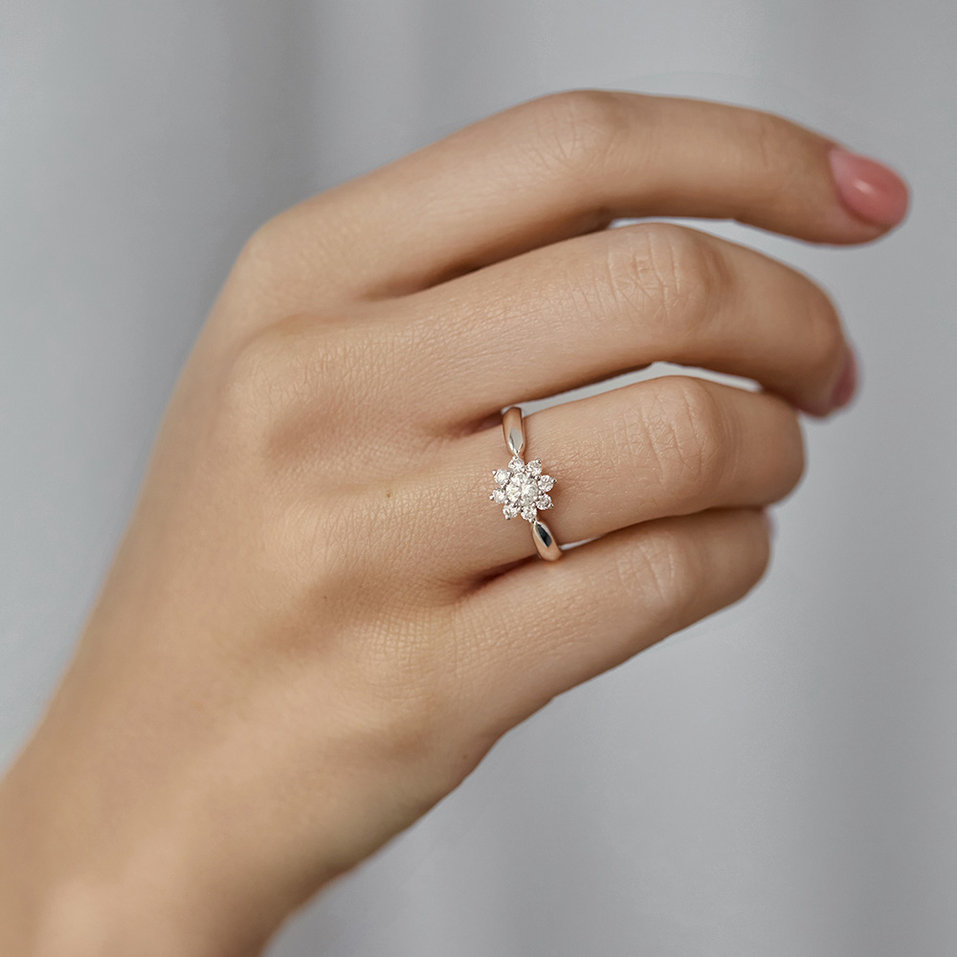 Diamond ring with Ruby Starlet Blossom