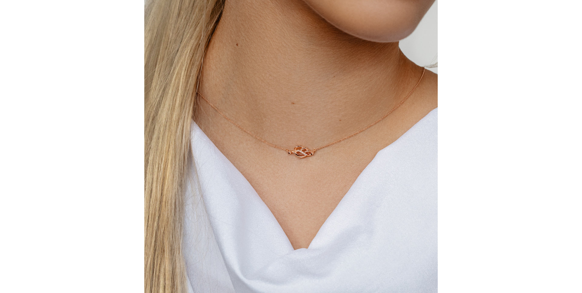 Diamond necklace Shimmer Leaf