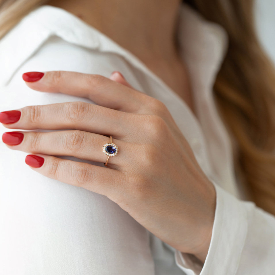 Ring with Iolite and diamonds Sparkling Hero