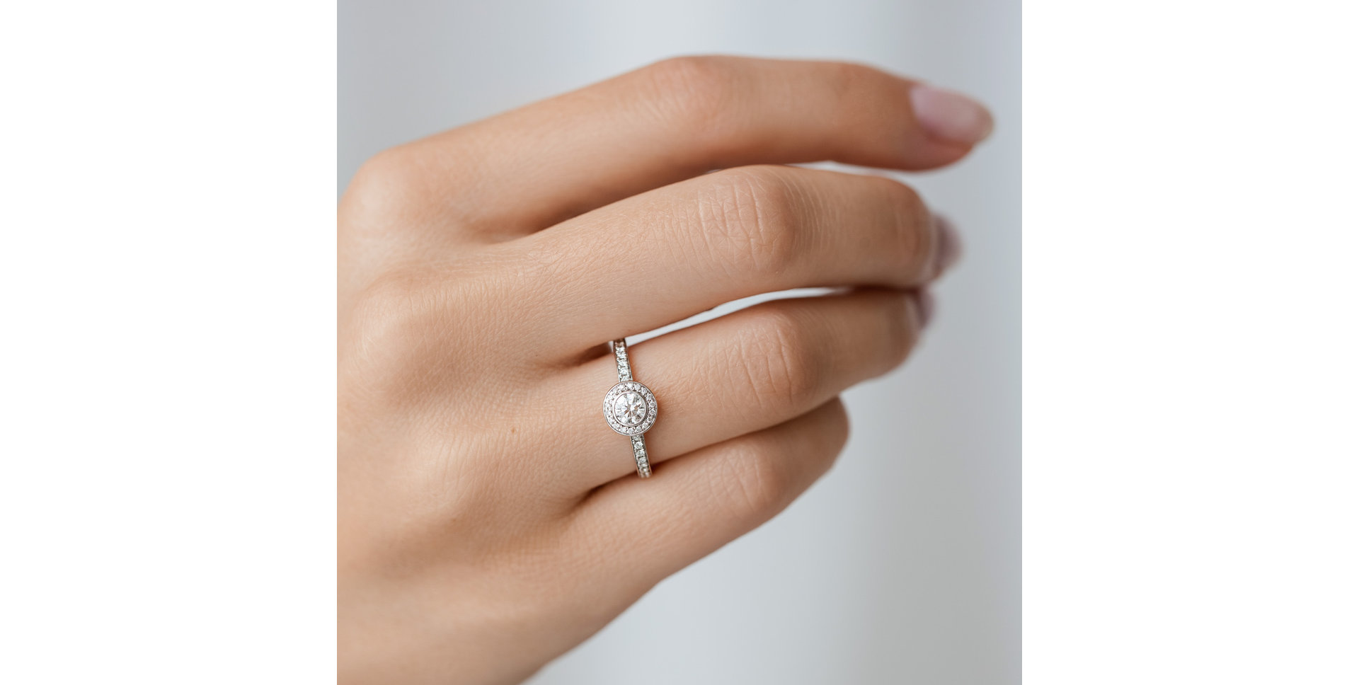 Diamond ring Sparkling Highness