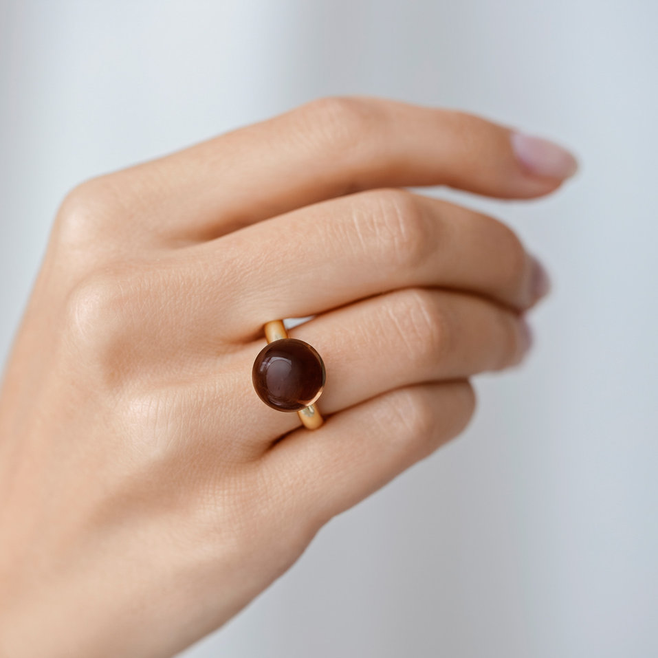 Ring with Smoky Quartz Bonbon