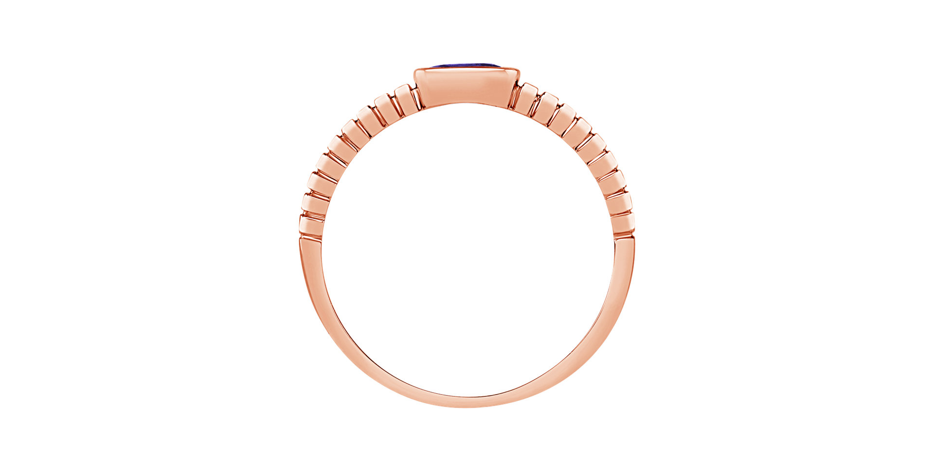 Ring with Iolit Bonbon