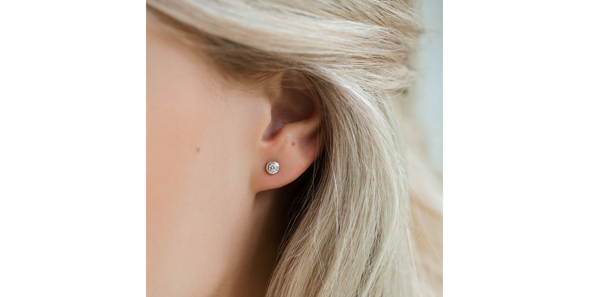 Diamond earrings Sparkling Dots